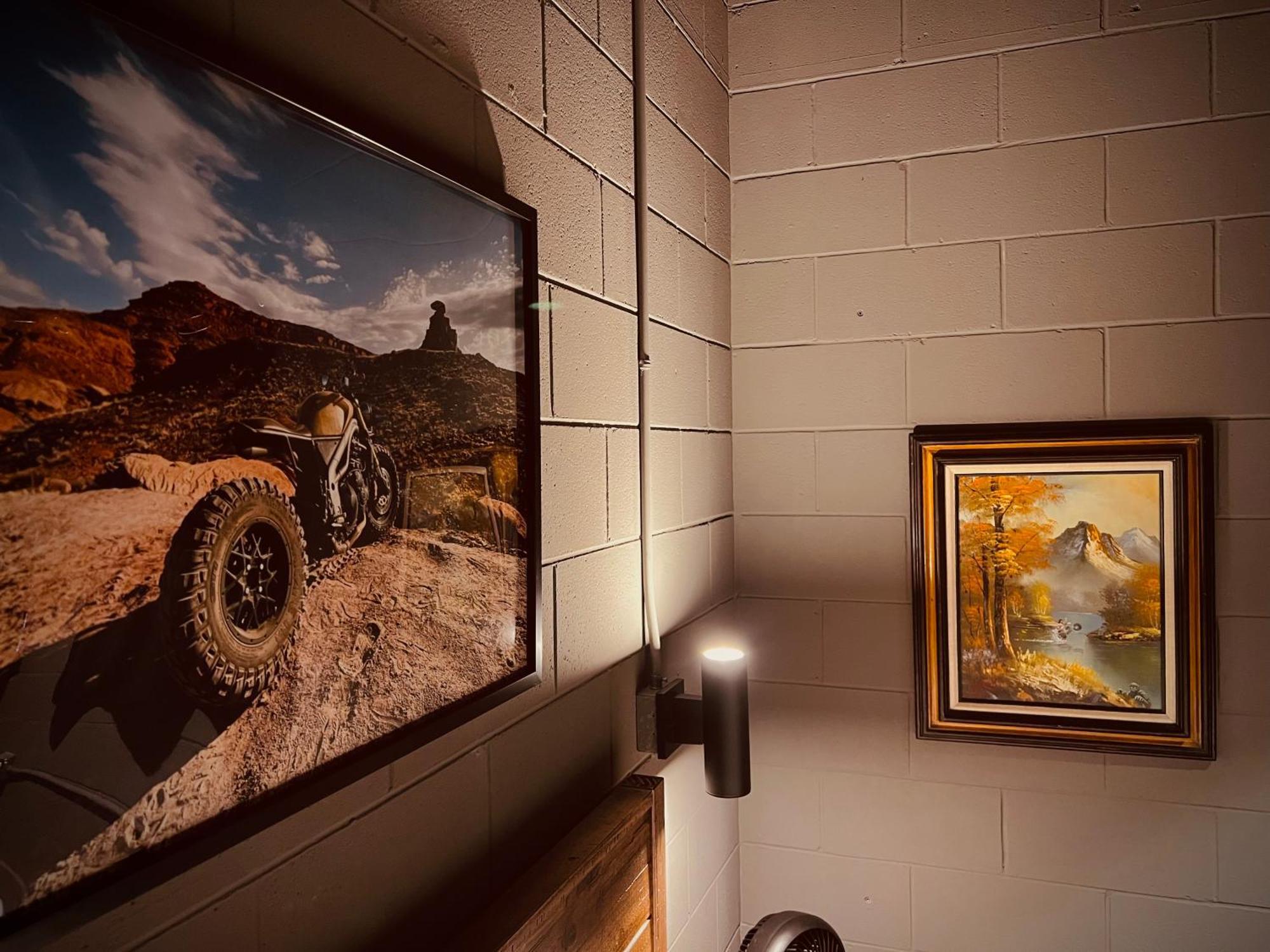 Classified Moto - The Frank Room Richmond Ngoại thất bức ảnh
